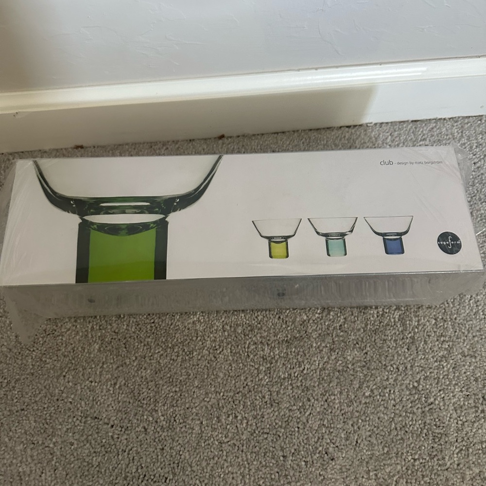 Green & Blue Martini Glasses Set of 4 - Picture 3 of 10